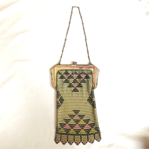 Antique Whiting and Davis Mesh Flapper Purse - Art Deco Design - Picture 3 of 14